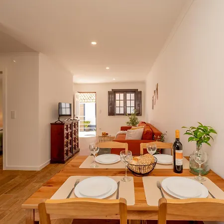 Azul-casa Luz-3 Minutos Da Apartament A dos Cunhados